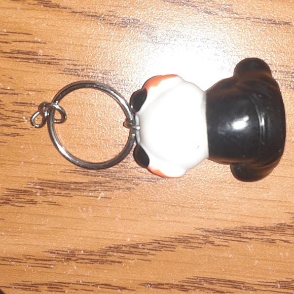 VINTAGE STAR AWARDS MUSIC PANDA BEAR KEYCHAIN CHARM GOOD CONDITION - Picture 4 of 4